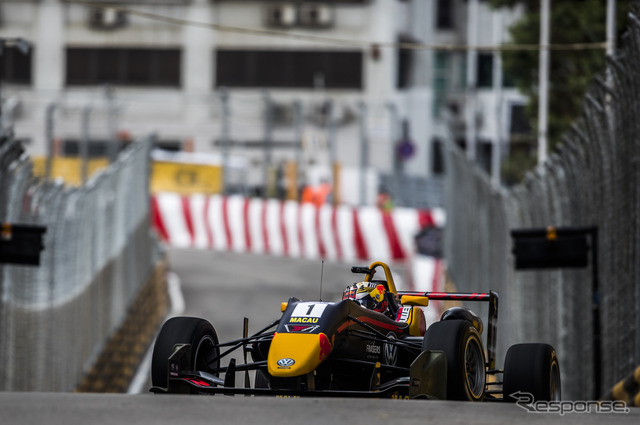 マカオF3を制したティクトゥム(#1)。