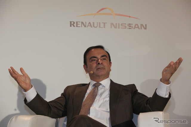 ゴーン会長
