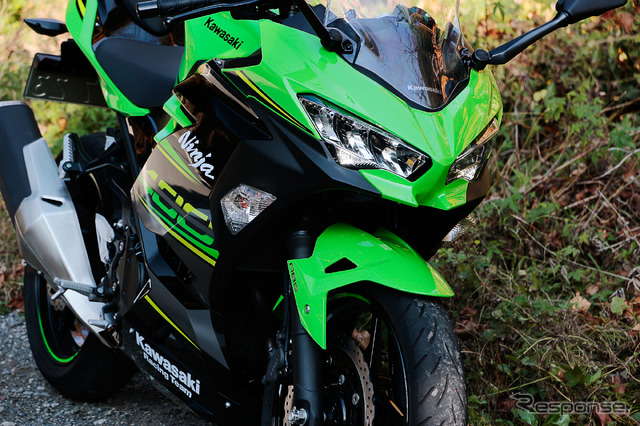 カワサキ Ninja400