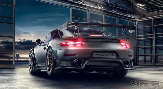 ポルシェ 911 GT2 RS 新型 クラブスポーツパッケージ