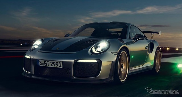 ポルシェ 911 GT2 RS 新型 クラブスポーツパッケージ