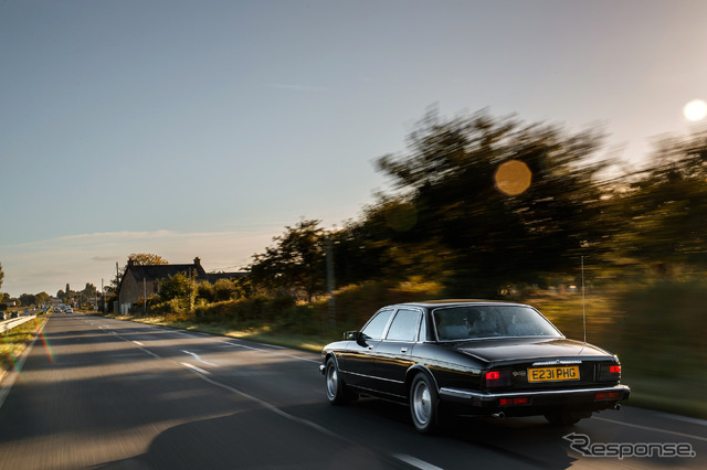 Jaguar XJ Historic Convoy to Paris