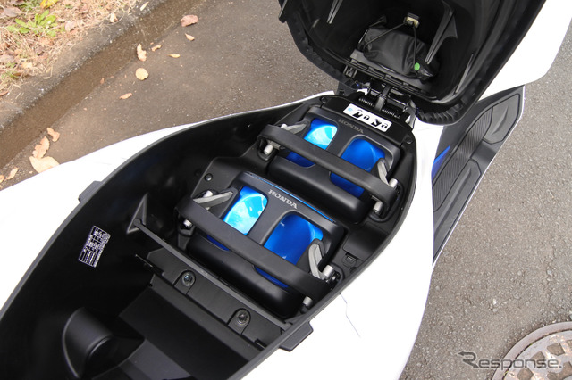 ホンダ PCX ELECTRIC
