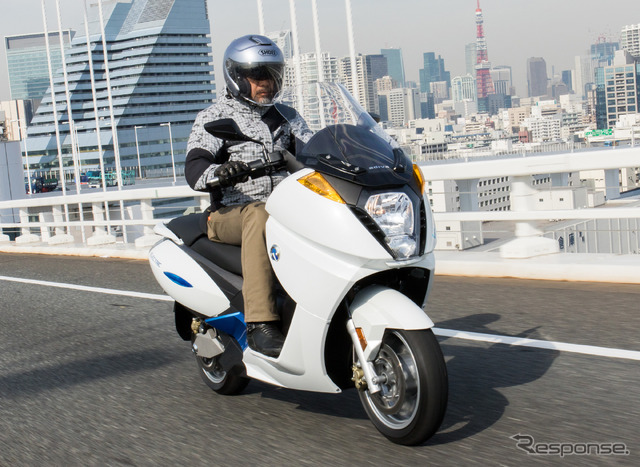 ADIVAの本格EVスクーター「VX-1」 (プロトタイプ)に初試乗。その走りはガソリン車を超える日も近い?