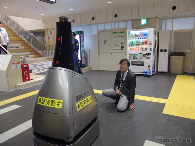 ペルセウスボットが話しかける。