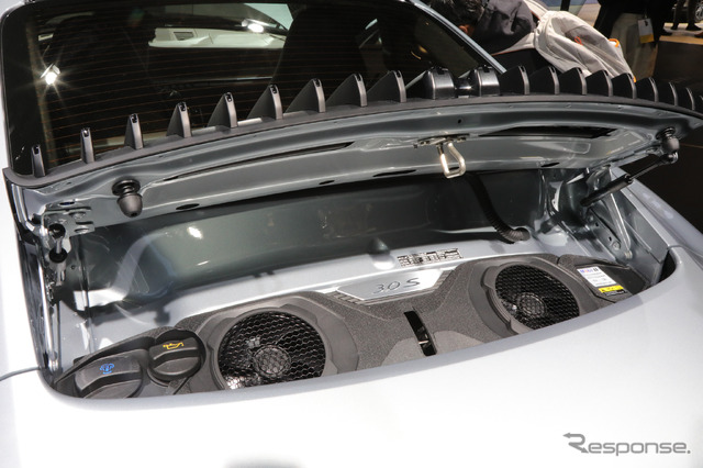 ポルシェ 911 新型(ロサンゼルスモーターショー2018)