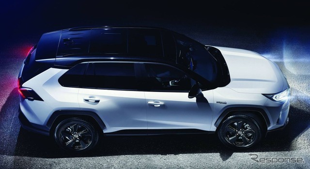 トヨタ RAV4 ハイブリッド 新型(欧州仕様)