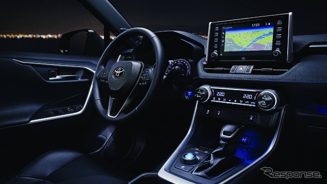 トヨタ RAV4 ハイブリッド 新型(欧州仕様)