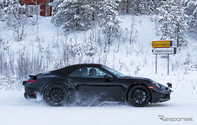 ポルシェ 911 ターボS カブリオレ（スクープ写真）