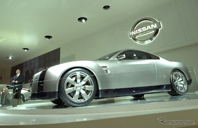 【東京ショー2001速報】次期『GT-R』、いきなり登場!!
