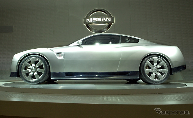 【東京ショー2001速報】次期『GT-R』、いきなり登場!!
