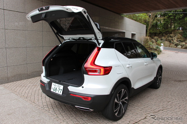 日本カー・オブ・ザ・イヤー2018-2019:ボルボXC40
