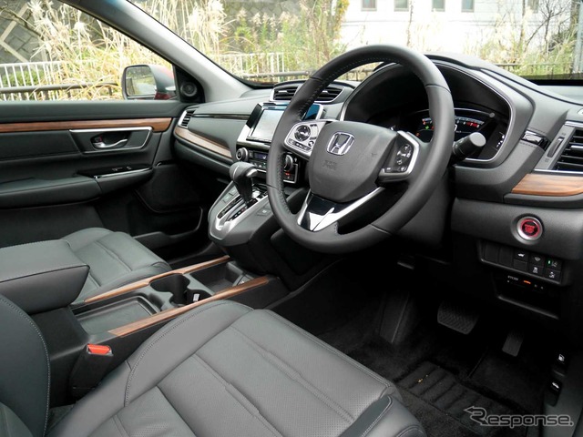 ホンダ CR-V 新型(EX マスターピース)