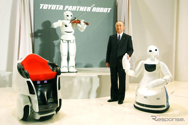 【トヨタ パートナーロボット 第2世代】立体認識とマッピング　自律行動へ