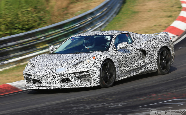 シボレー コルベット C8 スクープ写真