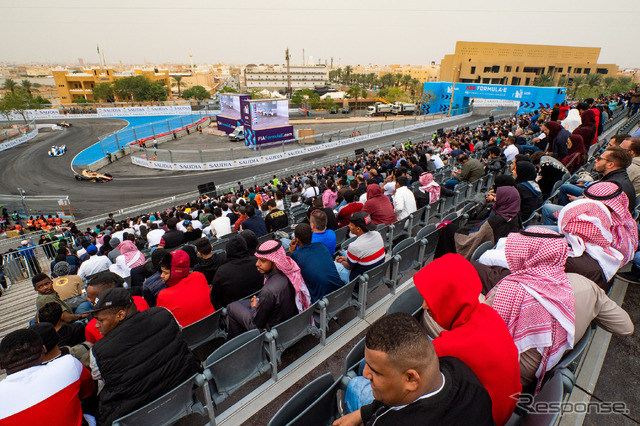 サウジアラビアで始まったシーズンは、来年7月にニューヨークでフィナーレを迎える予定。