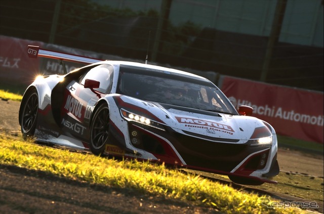ホンダ NSX-GT3 #10