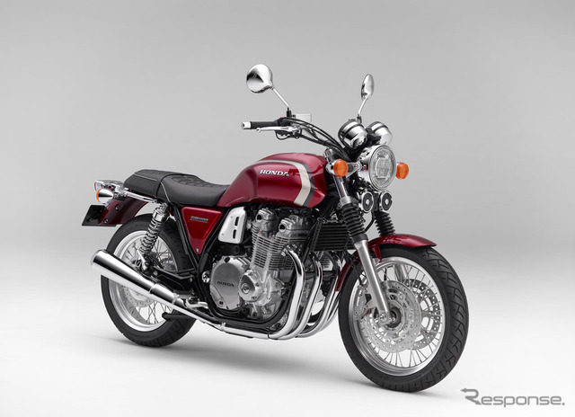 ホンダ CB1100 EX（キャンディークロモスフィアレッド）