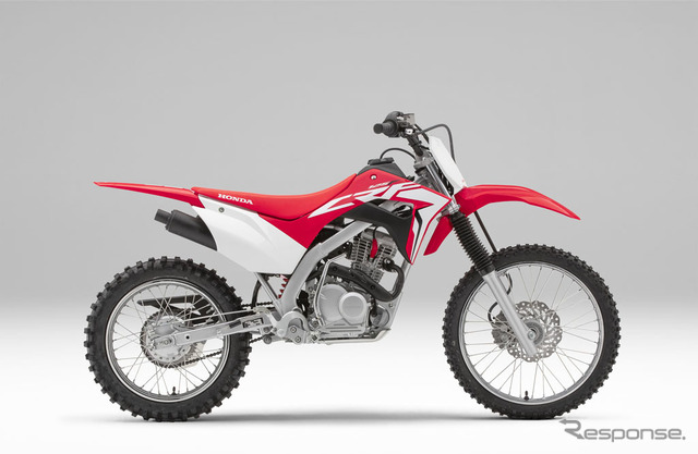 ホンダ CRF125F エクストリームレッド（写真は海外仕様車）