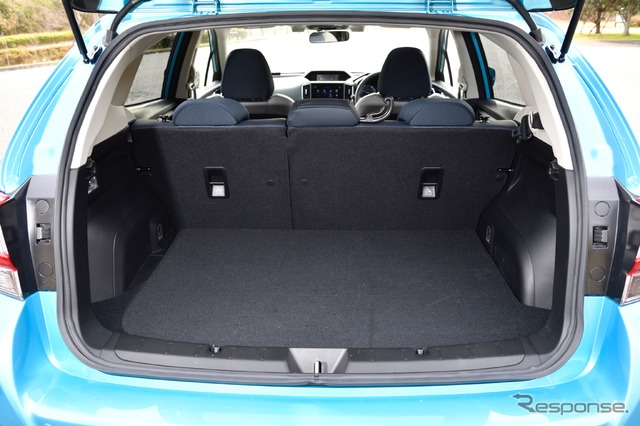 スバル XV アドバンス(Advance)e-BOXER