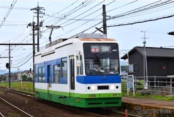 豊橋鉄道へ譲渡される800形8803号。