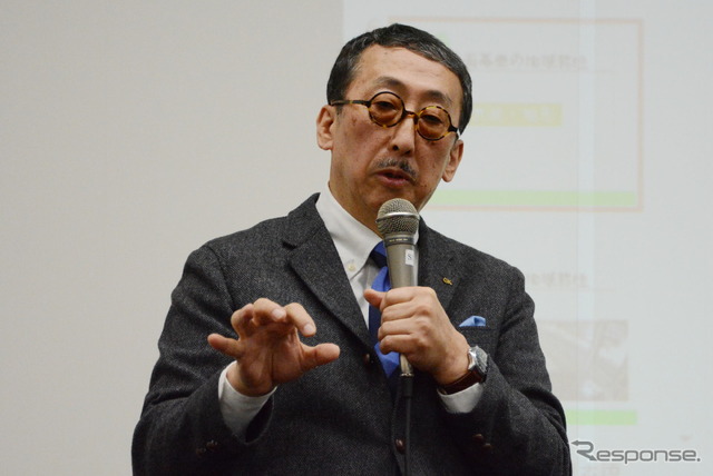 山田晃三氏