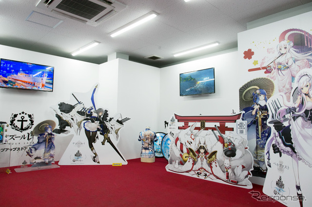 『アズールレーン』のフェラーリ 488スパイダー痛車、展示中…秋葉原