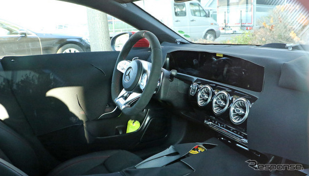 メルセデス AMG CLA 35&45 スクープ写真