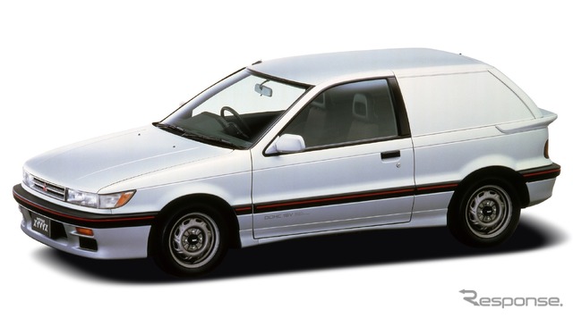 ミラージュ・ザイビクスDOHC 16V-T(1987年)