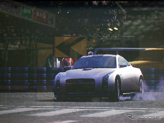 【東京ショー2001速報】日産『GT-R』は運転しやすい、ドリフトだってOK!!