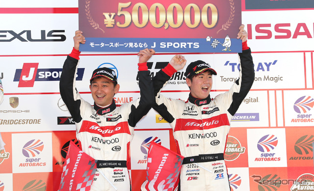 2018年、道上（左）は大津弘樹（右）と組んでSUPER GT/GT300を戦った。