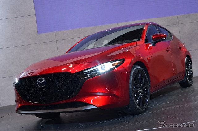 マツダ 3 ハッチバック 新型(東京オートサロン2019)