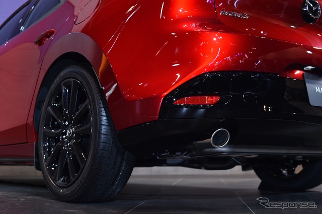マツダ 3 ハッチバック 新型(東京オートサロン2019)