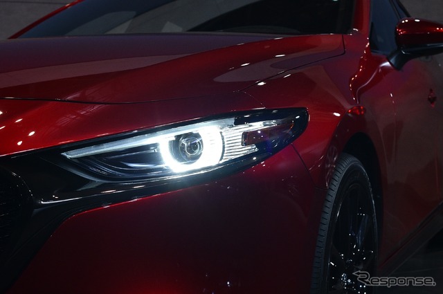 マツダ 3 ハッチバック 新型(東京オートサロン2019)