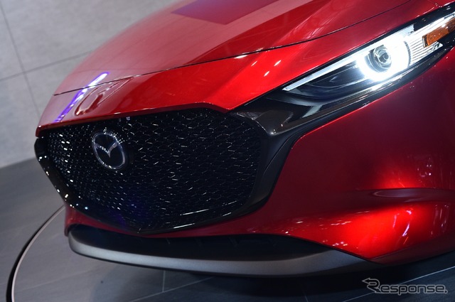マツダ 3 ハッチバック 新型(東京オートサロン2019)