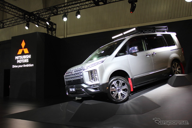 東京オートサロン2019 三菱自動車ブース 新型デリカD:5 URBAN GEAR