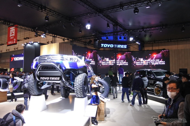 TOYO TIREブース（東京オートサロン2019