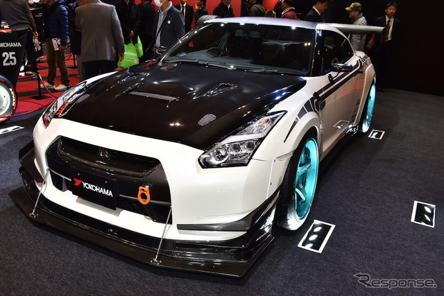 横浜ゴム(東京オートサロン2019)