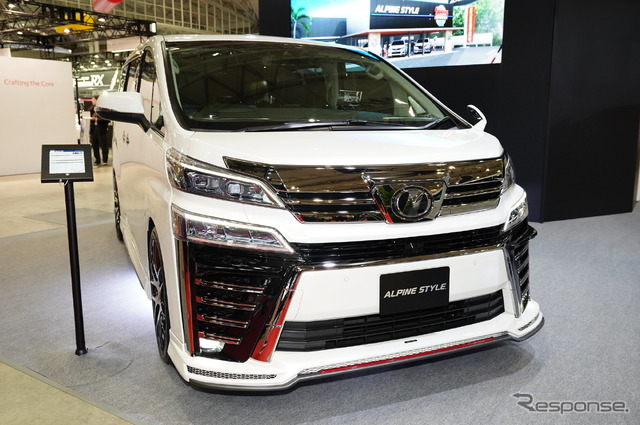アルパインスタイルブース(東京オートサロン2019)