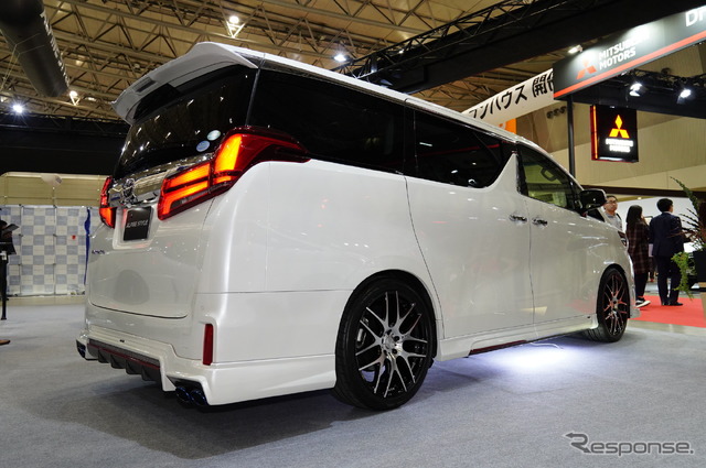 アルパインスタイルブース(東京オートサロン2019)