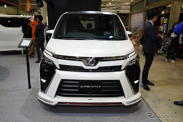 アルパインスタイルブース(東京オートサロン2019)