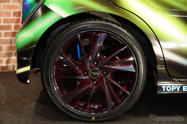 トピー実業ブース(東京オートサロン2019)