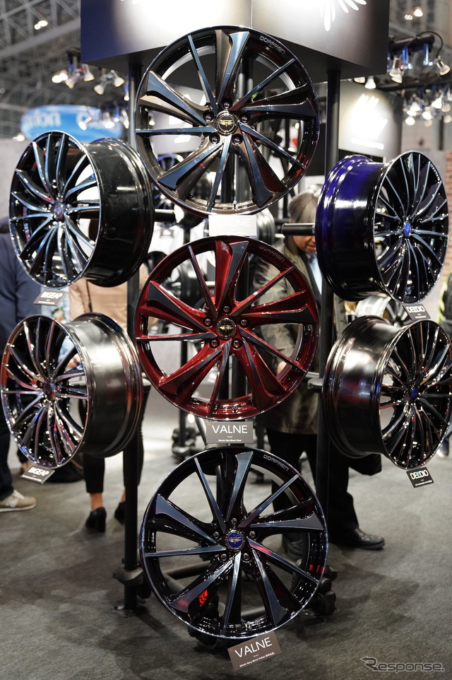 トピー実業ブース(東京オートサロン2019)