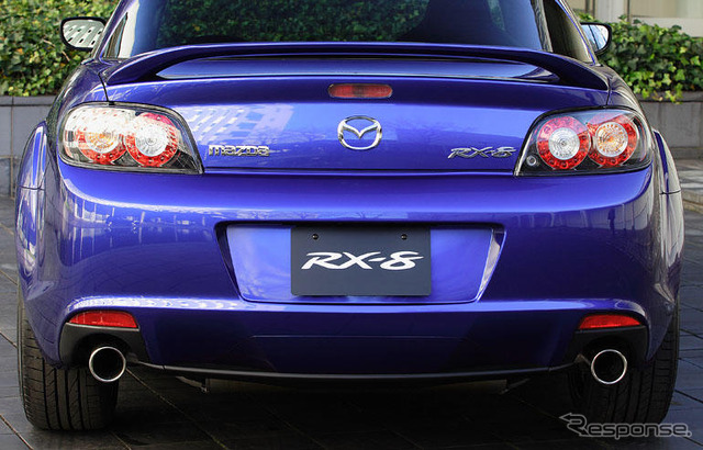 【東京オートサロン08】マツダ、RX-8 の最上級グレード TYPE RS を出品