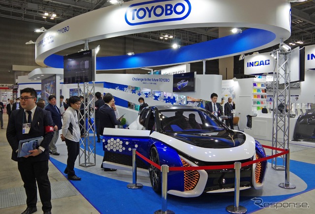 オートモーティブワールド2019 会場の様子(東洋紡)