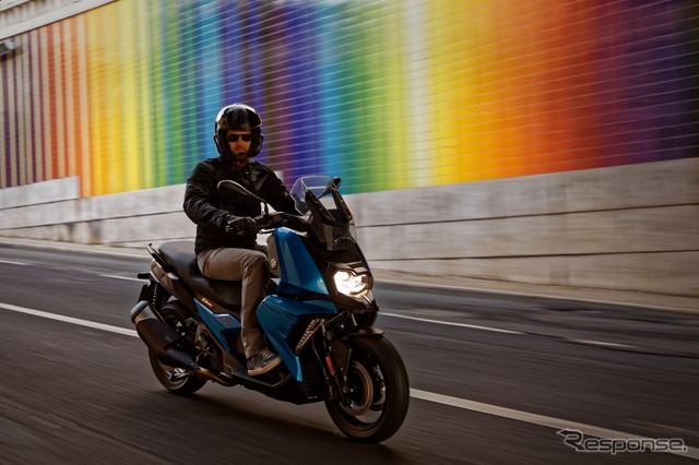 BMW C400X