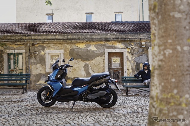 BMW C400X