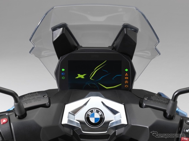 BMW C400X