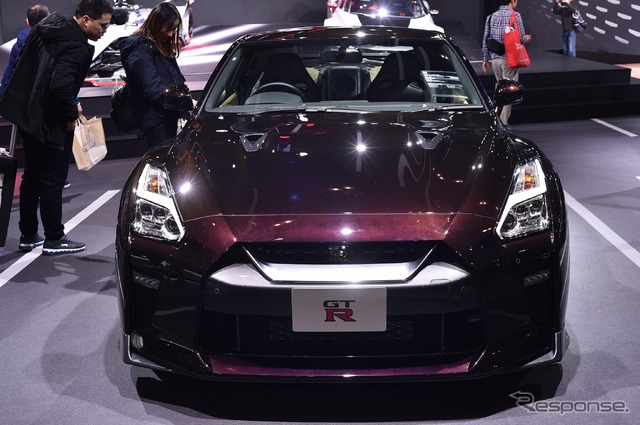 日産 GT-R 大坂なおみ選手ブランドアンバサダー就任記念モデル(東京オートサロン2019)