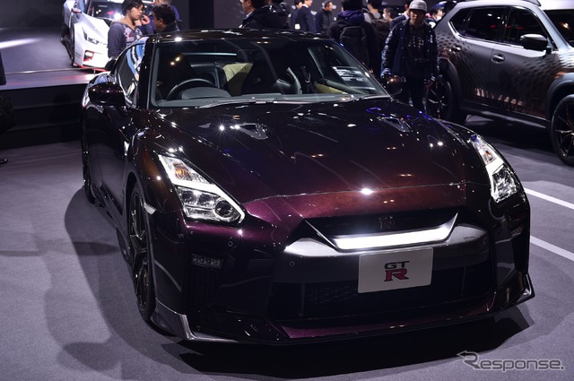 日産 GT-R 大坂なおみ選手ブランドアンバサダー就任記念モデル(東京オートサロン2019)